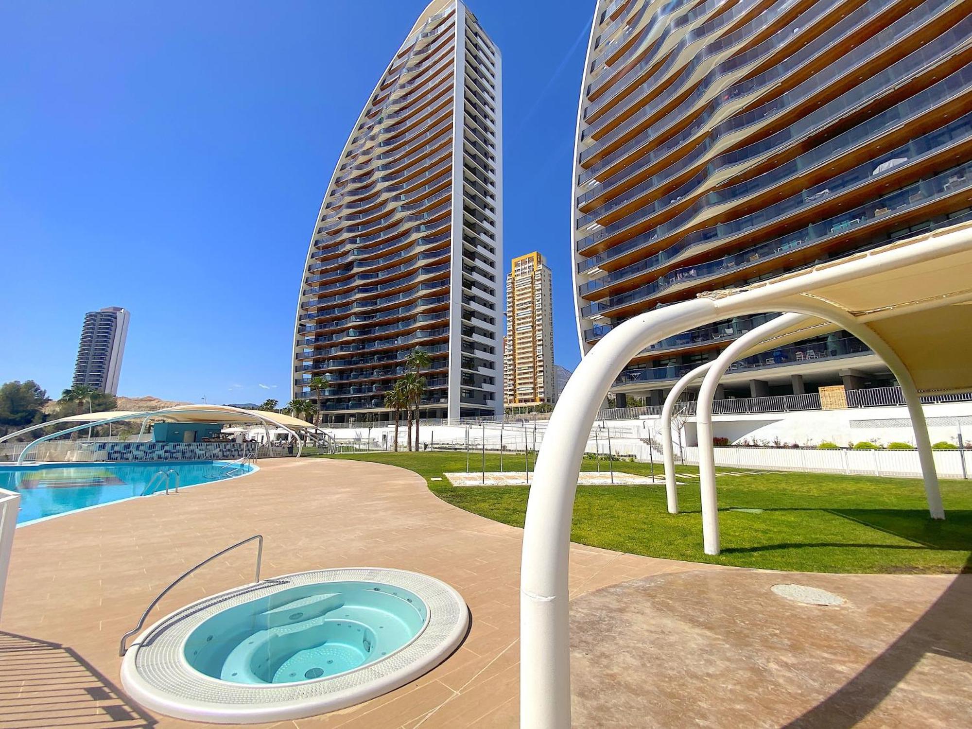 Lujoso Apartament Con Impresionantes Vistas Al Mar Benidorm Exterior foto